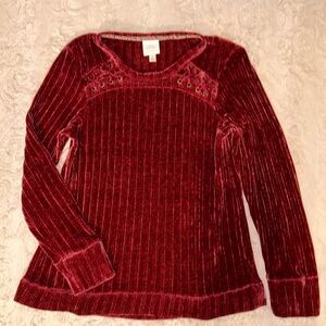 Knox Rose sweater in size s